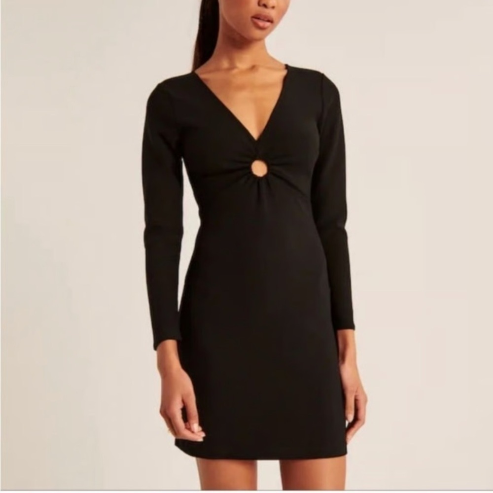 Abercrombie & Fitch NWT Black Long Sleeve Keyhole LBD little Black Dress Large